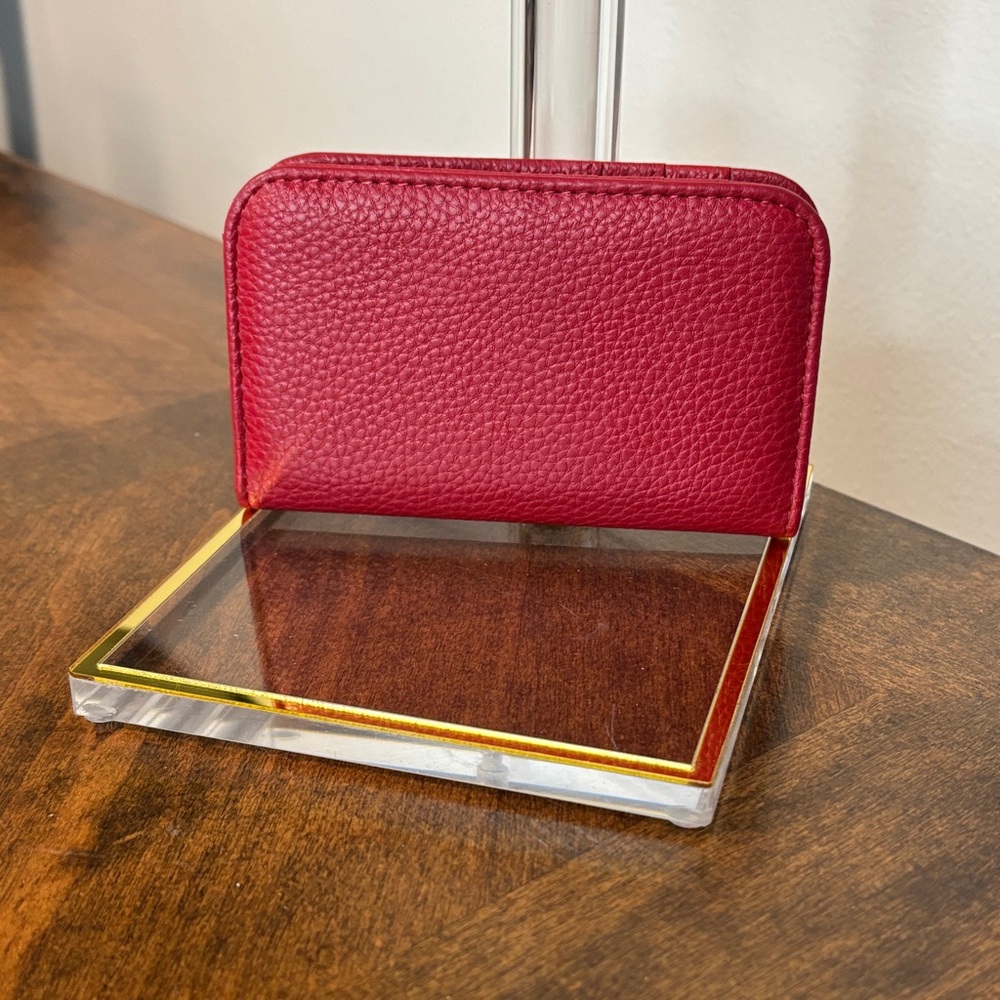 🔥Vibrant Red Pebbled Cardholder Wallet